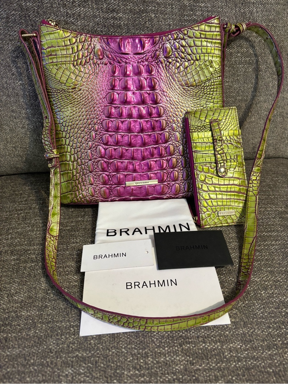 🌟Brahmin🌟 Limeade Ombré Melbourne Katie Crossbody and Credit Card Wallet - Picture 2 of 16